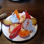 コリス - まずは付きだし前菜