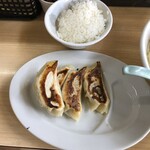 タンメン胖 - セットの餃子と半ライス