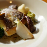 プチ・コレット  - 本日の魚は鯛だったような〜皮を見れば平目（汗）