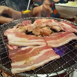 元氣七輪焼肉 牛繁 - 