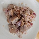 みなと市場 小松鮪専門店 - ◆「まぐろホルモン焼き」