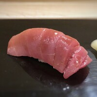 鮨 そえ島 - 中トロ（対馬・84kg）・・上品な脂を感じます。