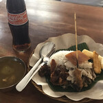 Babi Guling Pak Malen - 料理写真:バビグリンのセット