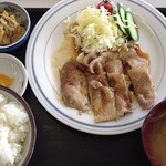 クミアイ食堂 - 生姜焼き定食　￥５９０