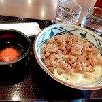 丸亀製麺 - 牛スキカマタマうどん