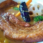 札幌スープカレー専門店エスパーイトウ - 巨大豚バラ肉