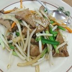 中国料理 桃仙 - ３．ニラレバ