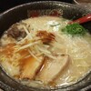 ラーメン龍の家 新宿小滝橋通り店