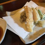 打心蕎庵 - 天ぷら（エビ・ホタテ・椎茸）