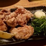 蔵バル 千代香 - 鶏のからあげ：699円税別