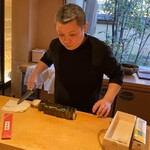 一心鮨 光洋 - 空港で夕食用に切って頂きます。