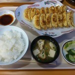 福みつ - 定食（中）1,130円。