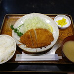 とんかつ串揚 田 - ロースカツ定食