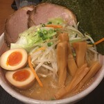 味噌ラーメン はちべえ - 