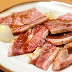 スタミナ苑 - 骨付きカルビ