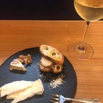 横浜マルニカフェダイニング