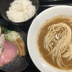 鴨出汁中華蕎麦 麺屋yoshiki - 伊勢海老白湯そば
