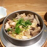 ニホンの食卓つくみ - 鶏五目の羽釜炊きご飯1,160円