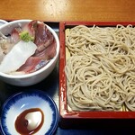 神田・むら治屋 - もり＆海鮮丼：890円