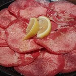 Sumibi Yakiniku Kourakuen - 