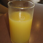 Honolulu International Airport JAL Sakura Lounge - パイナップルジュース