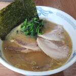 家系ラーメン みさき家 - 