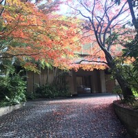 美濃吉本店 竹茂楼 - 店の佇まいからして、実に美しい。