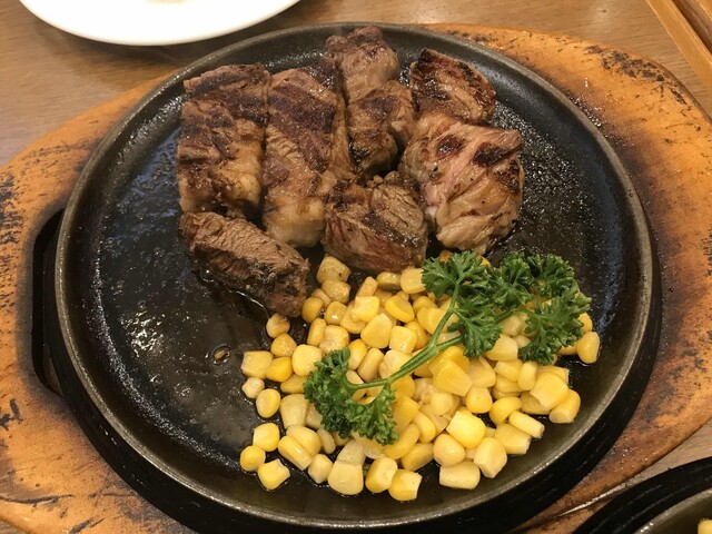 炭焼ステーキ くに 名取店（スミヤキステーキクニ） - 杜せきのした（ステーキ）の写真