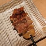 鳥しき - 羽子板（おしりのまわりの筋肉）