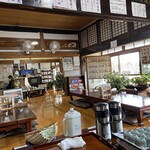 そばきり八寸 長常 - どこか懐かしい店内