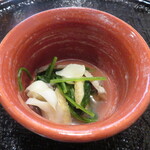 心根 - 壬生菜、百合根、原木平茸の柚子胡椒風味
