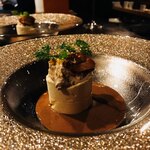 wine & restaurant J8 - 