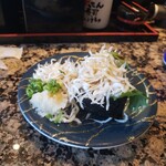 Gatten Sushi - こぼれ釜揚げしらす軍艦