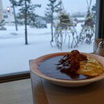 ペリカン - ［2019/12］とろとろ玉子のオムチキンカツカレー(750円)