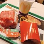 マクドナルド - 