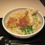 小豆島 大儀 - ごぼう天うどん（温）　968円