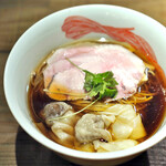 Japanese Ramen Noodle Lab Q - '19.09醤油わんたん麺