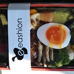 Eashion - 越後産大豆使用豆腐バーグの野菜たっぷり重