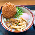 手打ちうどんますや - ハムカツも乗せて最強カレーうどん✌