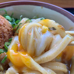 手打ちうどんますや - 温玉がからむ～(≧▽≦)