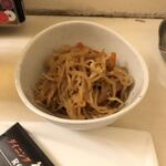 ダイニング禄 - お通しの切り干し大根