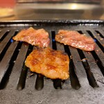 焼肉大衆酒場 ニューイワクラ - 和牛カルビ