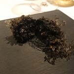 VELROSIER - 2001_Vel ROsier_漆黒のイカ墨、竹炭クロケット。