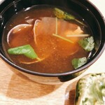 ぎふ初寿司 - しじみの味噌汁