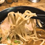 ラーメンヨシベー - 太麺