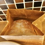 ビストロラドレ - 自家製パン