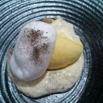 リストランテ カノフィーロ - アールグレイのティラミス　マンゴーと生姜のジェラードをのせて