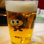 宇都宮餃子館 - ジョッキのロゴが愛らしい生ビール