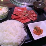 Yakiniku Douraku Kokorottotsuru Gamineten - 