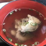 げんき亭 - 吸い物には鯛のアラが・・